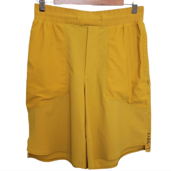 Lululemon Linerless Athletic Shorts - Picture 2 of 10